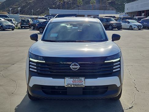 New 2026 Nissan Kicks S image 7