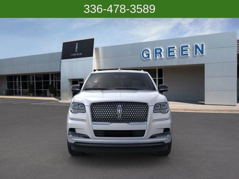 New 2024 Lincoln Navigator L Reserve image 6