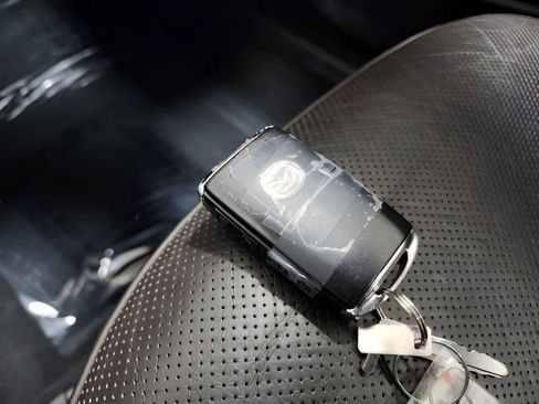 Used 2022 MAZDA CX-9 Signature image 39