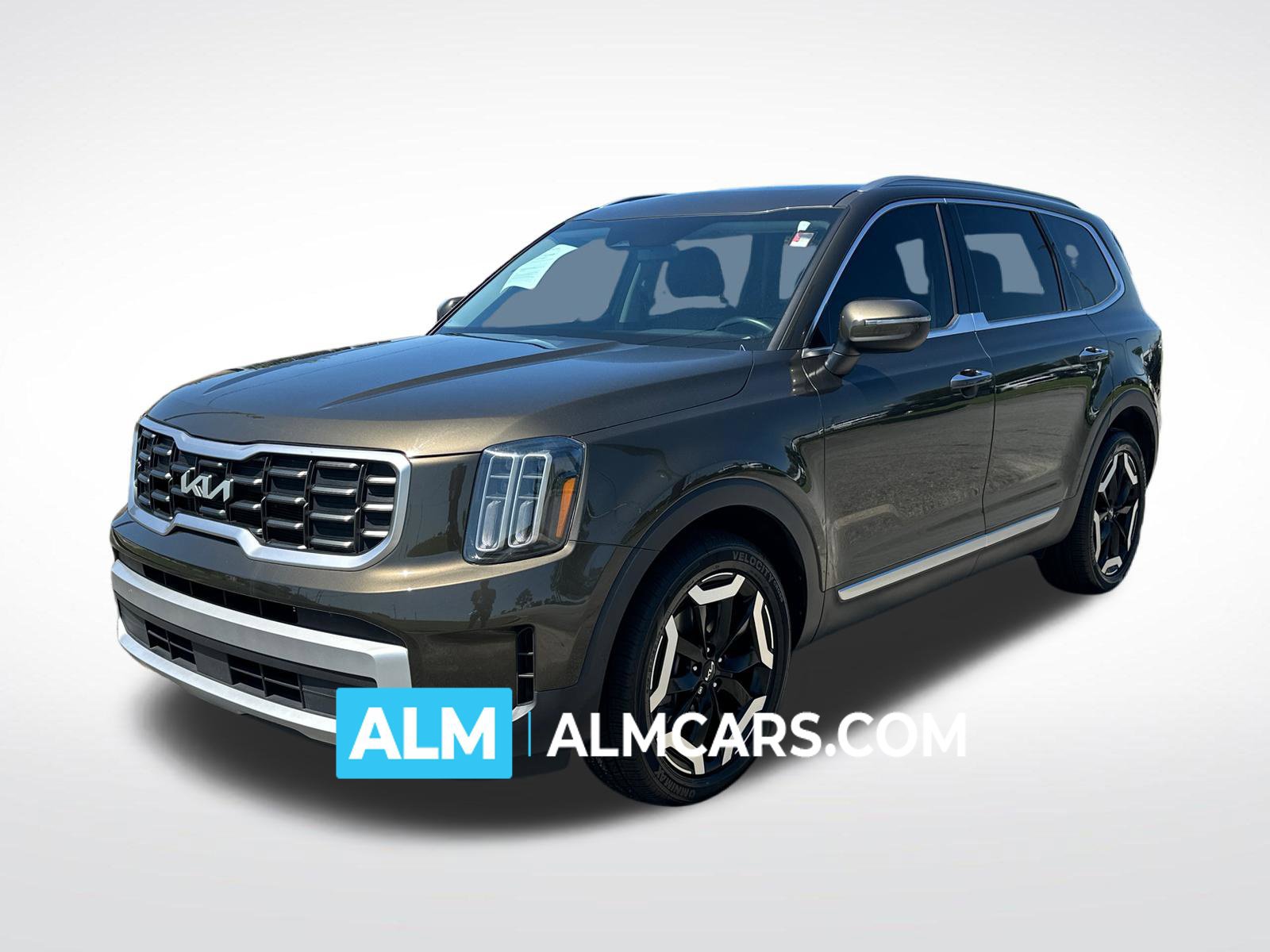 Used 2024 Kia Telluride S w/ S Sunroof Package FWD image 1