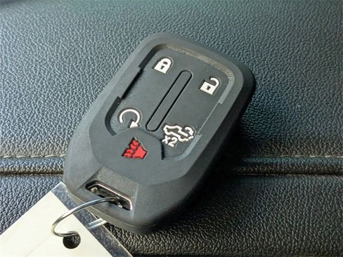 Used 2021 Chevrolet Silverado 1500 LTZ image 27