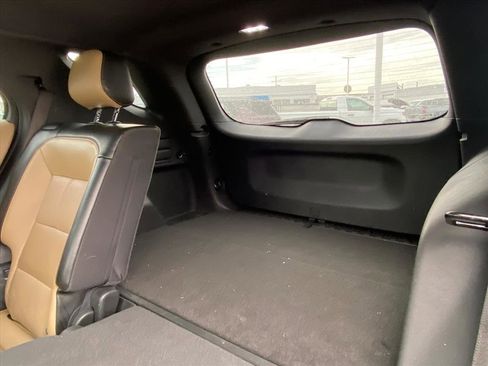 Used 2023 Chevrolet Equinox Premier image 22