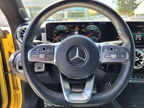 Used 2020 Mercedes-Benz CLA 250 image 34