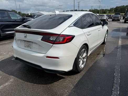 Used 2024 Honda Civic LX image 3