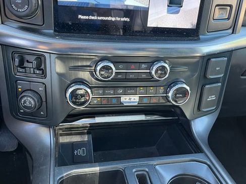 Used 2025 Ford F150 Lariat image 23