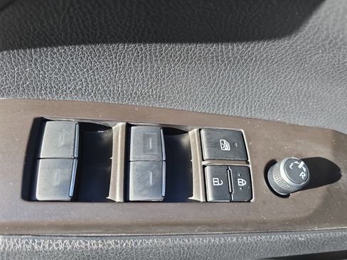 Used 2024 Toyota Camry XSE image 27