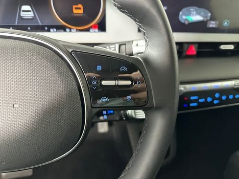 Used 2024 Hyundai Ioniq 5 SEL image 16