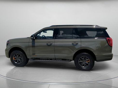 Used 2025 Ford Expedition Tremor AWD/4WD image 19