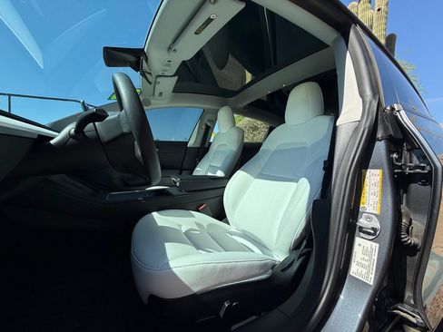 Used 2022 Tesla Model 3 Performance AWD/4WD image 10