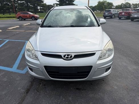 Used 2010 Hyundai Elantra GLS FWD image 12