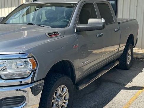Used 2019 RAM 2500 Tradesman AWD/4WD image 2