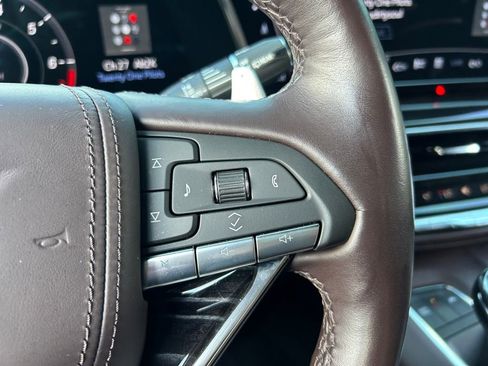 Used 2023 Cadillac Escalade V w/ LPO, ONYX Package AWD/4WD image 28