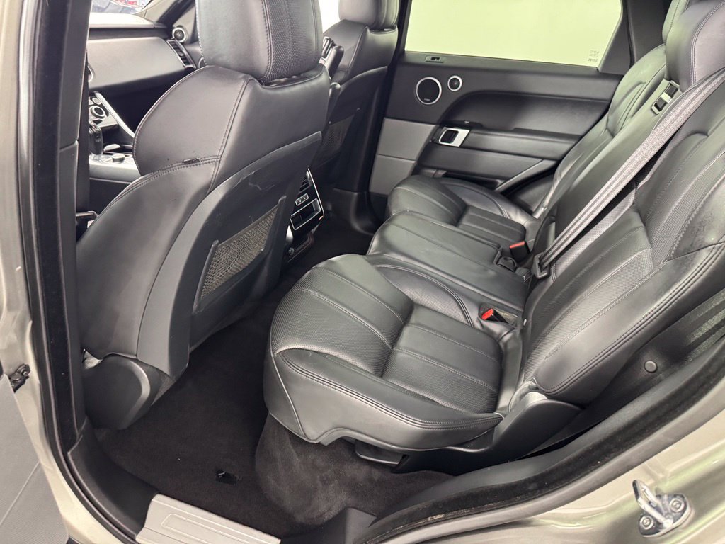 Used 2017 Land Rover Range Rover Sport Supercharged AWD/4WD image 30