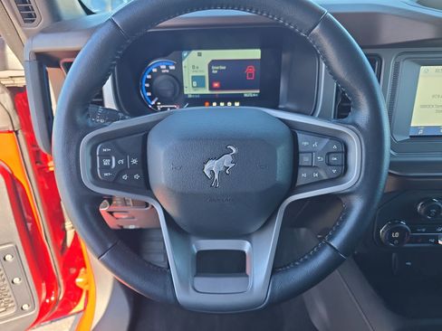 Used 2023 Ford Bronco Outer Banks image 24