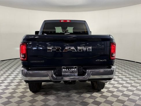 Used 2026 RAM 2500 Big Horn AWD/4WD image 7