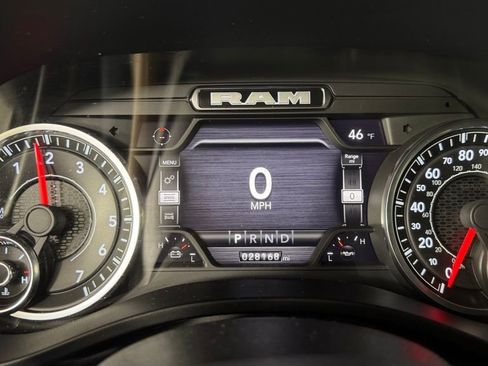 Used 2022 RAM 1500 Big Horn AWD/4WD image 19