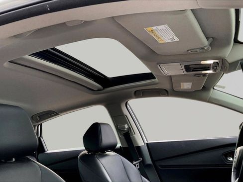 Used 2023 Honda Accord Touring image 15