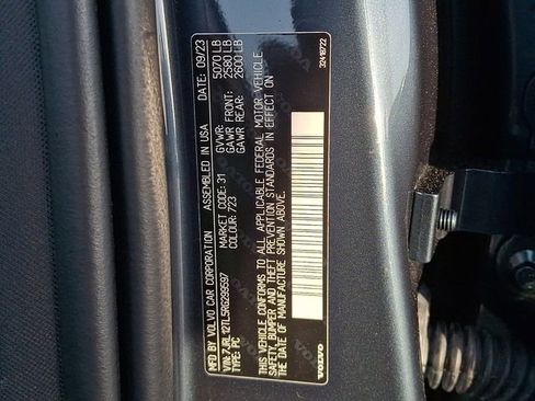 Used 2024 Volvo S60 B5 Plus AWD/4WD image 27