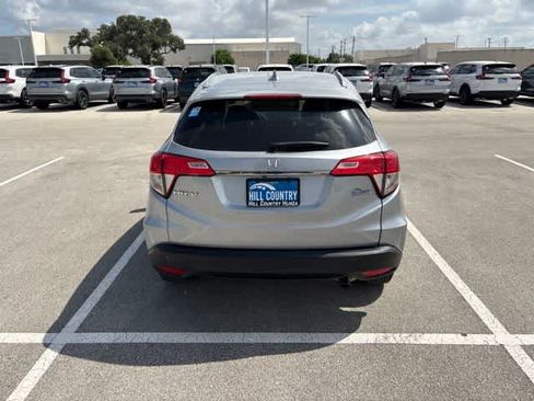 Used 2022 Honda HR-V EX image 4