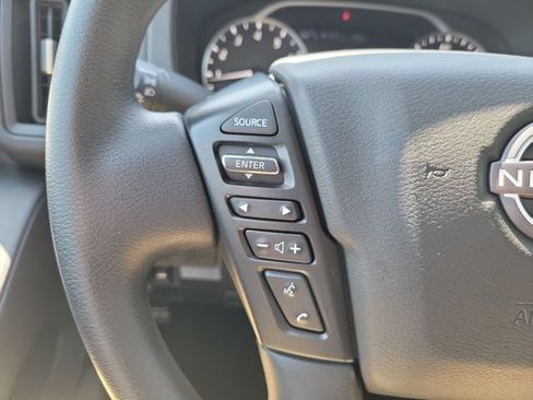 Used 2025 Nissan Frontier S AWD/4WD image 24