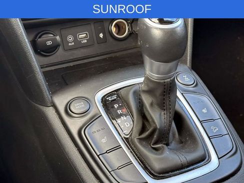 Used 2021 Hyundai Kona Limited image 27
