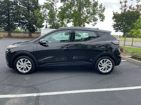Certified 2023 Chevrolet Bolt EUV LT FWD image 14