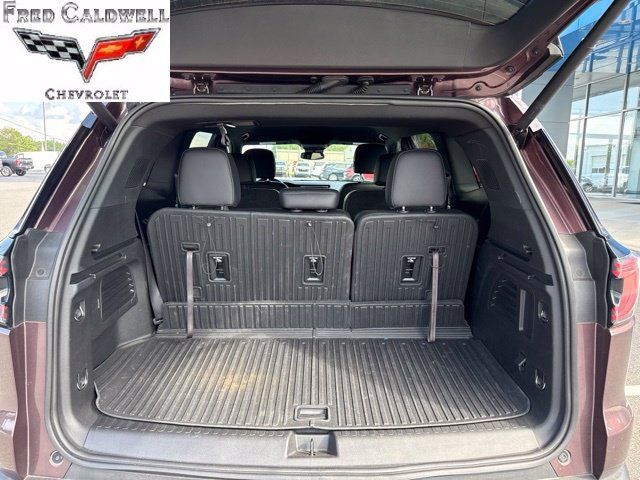 Used 2025 GMC Acadia Elevation w/ Elevation Premium Package FWD image 5