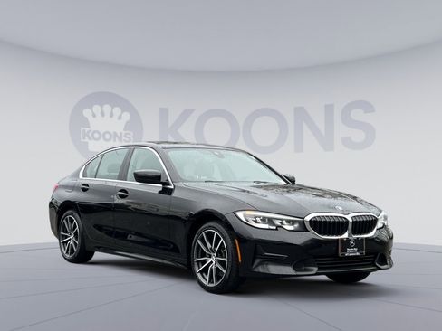 Used 2020 BMW 330i xDrive Sedan w/ Driving Assistance Package image 8
