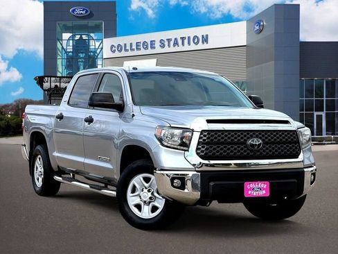 Used 2018 Toyota Tundra SR5 w/ Truck Exterior Package image 1