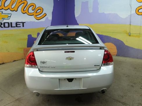 Used 2012 Chevrolet Impala LTZ FWD image 7