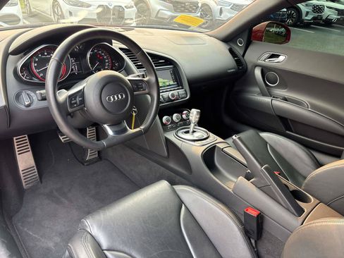Used 2012 Audi R8 V10 AWD/4WD image 11