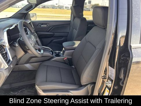 New 2026 GMC Canyon Elevation w/ Convenience Package RWD image 23
