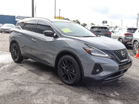 Used 2024 Nissan Murano SV w/ SV Midnight Edition Package FWD image 3