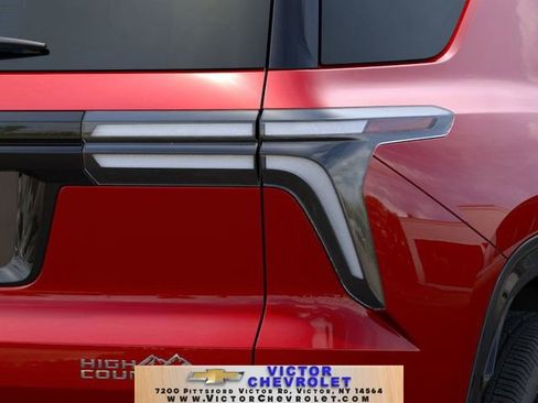 New 2026 Chevrolet Traverse High Country image 11