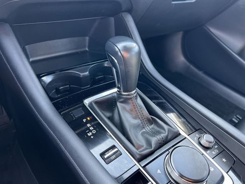 Used 2025 MAZDA MAZDA3 s image 21