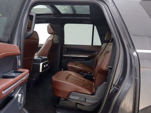 Used 2024 Ford Expedition Max Limited image 16