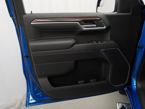 Certified 2022 Chevrolet Silverado 1500 LT AWD/4WD image 23