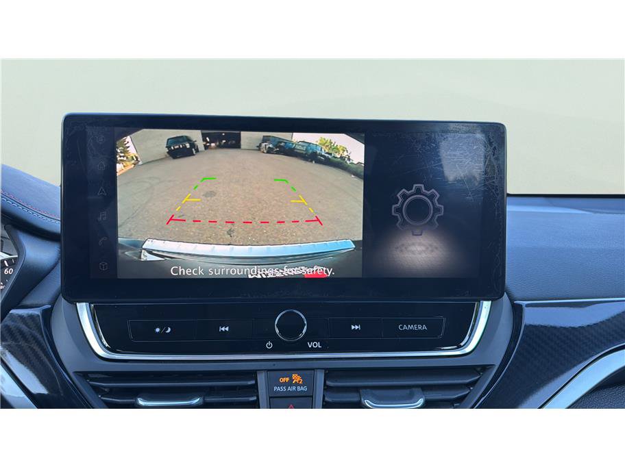 Used 2023 Nissan Altima 2.5 SR w/ SR Premium Package AWD/4WD image 22