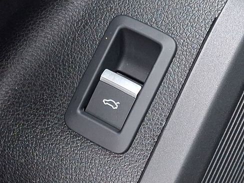 Used 2024 Audi Q5 2.0T Premium Plus image 28