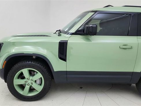 Used 2023 Land Rover Defender 110 75th Limited Edition image 9