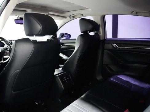 Used 2018 Honda Accord EX-L image 14