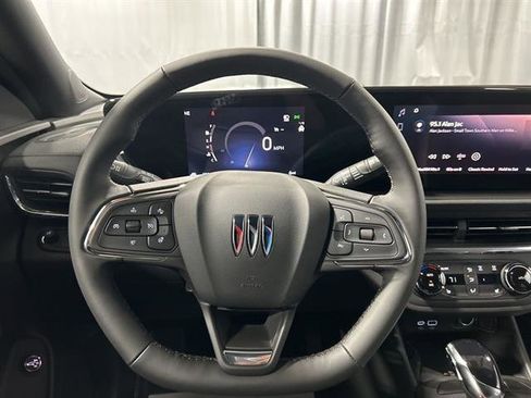 New 2025 Buick Envista Preferred w/ Convenience I Package image 29