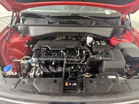 Used 2025 Hyundai Kona SEL FWD image 31