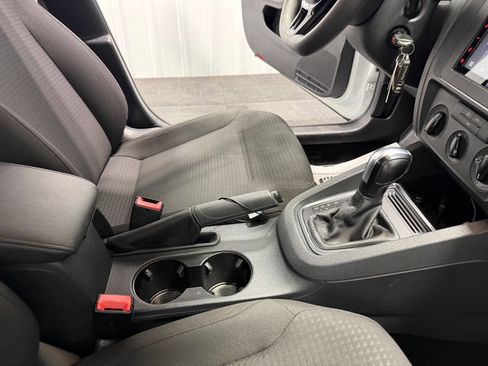 Used 2015 Volkswagen Jetta S image 13