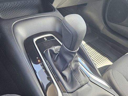 Used 2025 Toyota Corolla LE image 14