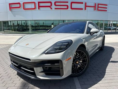 Certified 2026 Porsche Panamera GTS AWD/4WD image 1