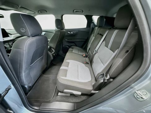Used 2026 Chevrolet Blazer LT FWD image 28