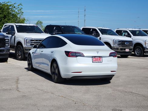 Used 2022 Tesla Model 3 Long Range AWD/4WD image 5