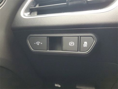 New 2025 Kia K4 EX image 28