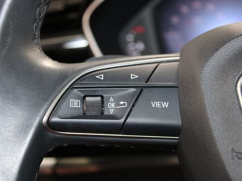 Used 2025 Audi Q3 2.0T Premium AWD/4WD image 45